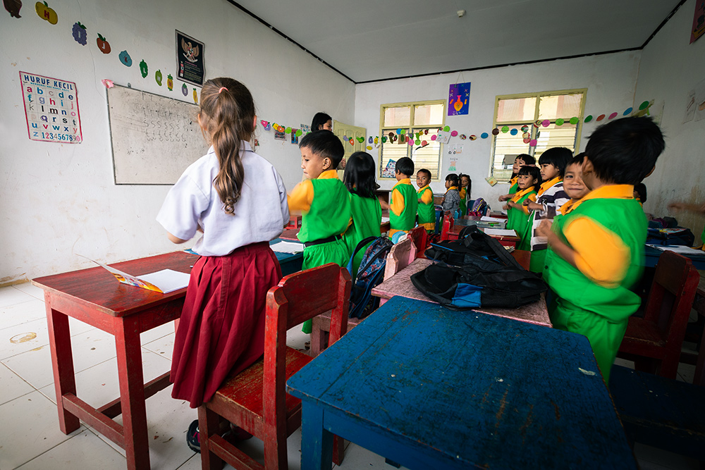 Dans une classe d'école, au Pays Toraja